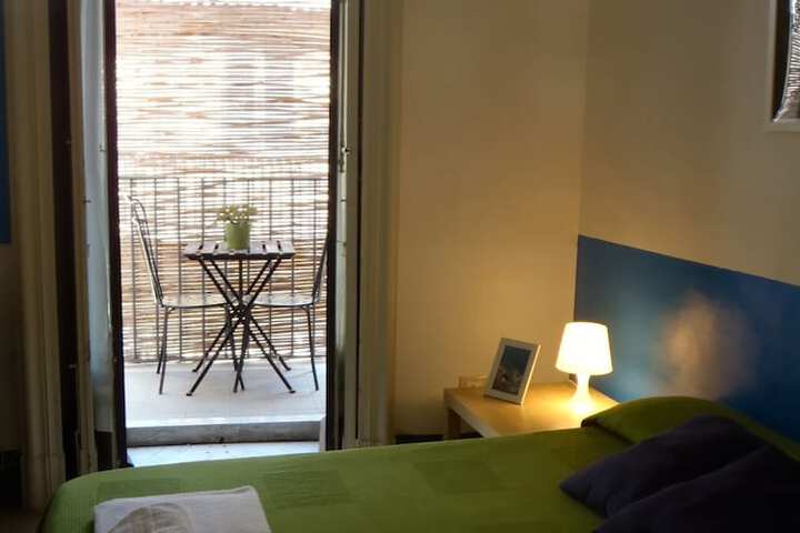 Room 13 of 34