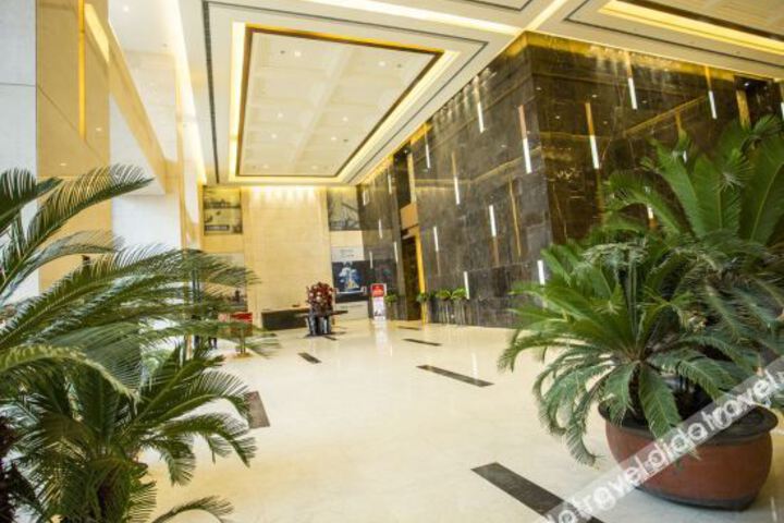 Hotel Interior 10 of 20