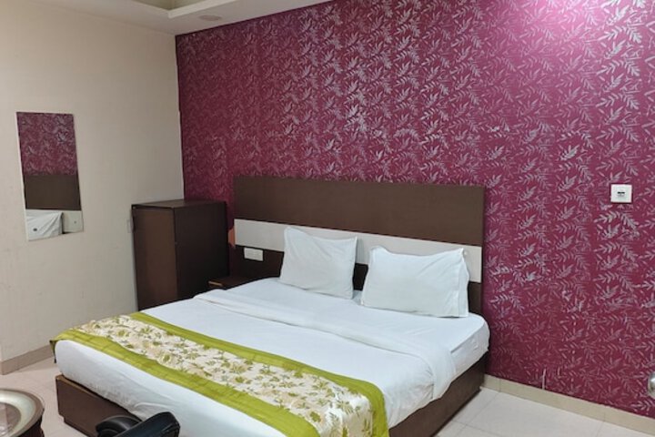 Room 38 of 51