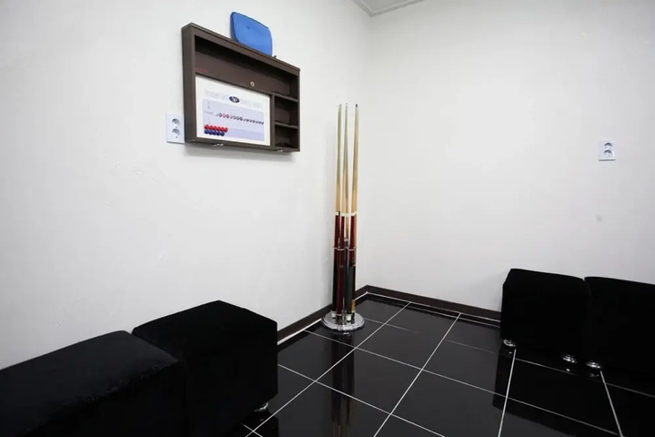 Room 16 of 31