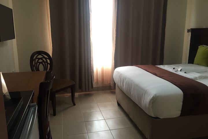 Room 20 of 74