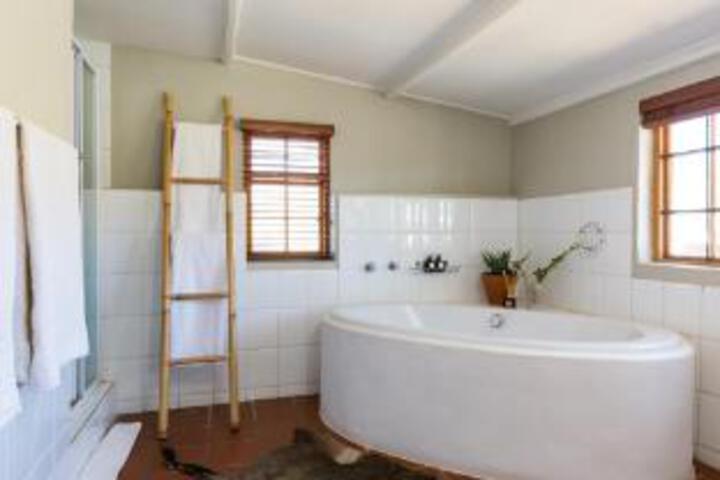 Sweetfontein Boutique Farm Lodge