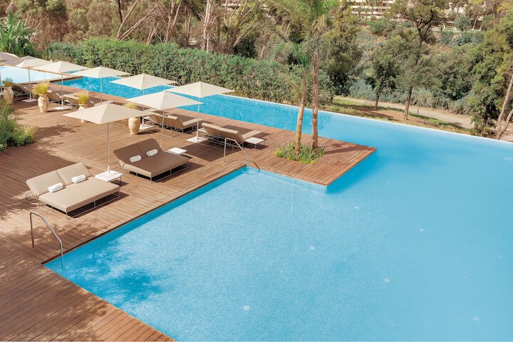 Pool Hotel