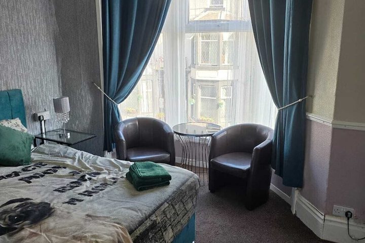 Room 15 of 41