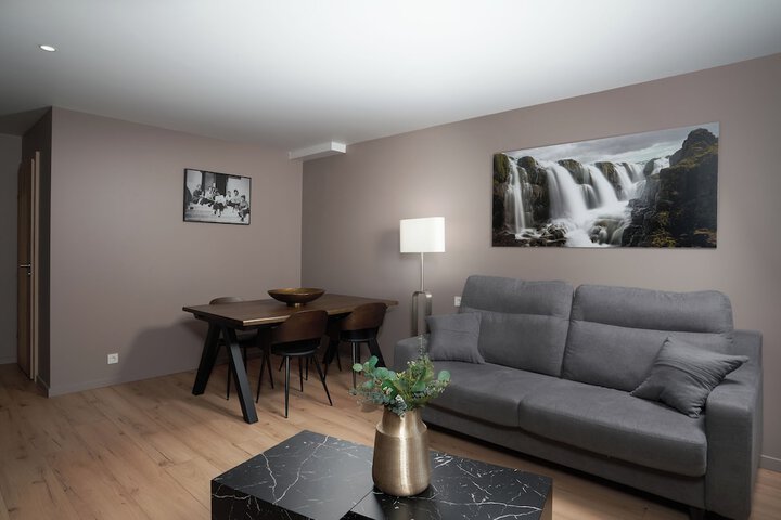 Room 15 of 80