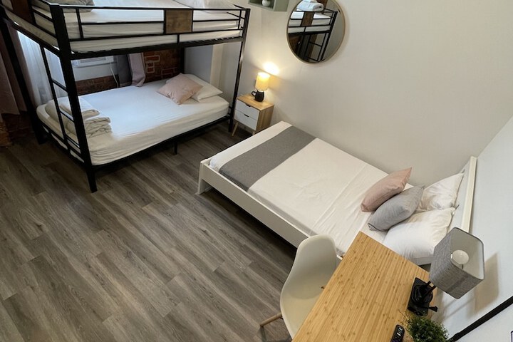 Room 74 of 236