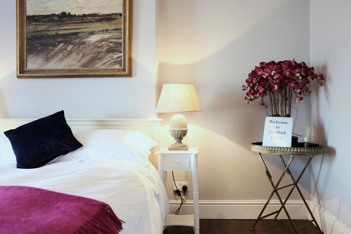 Room 15 of 38