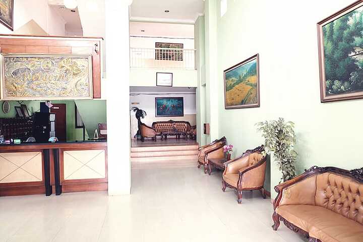 Lobby Entry