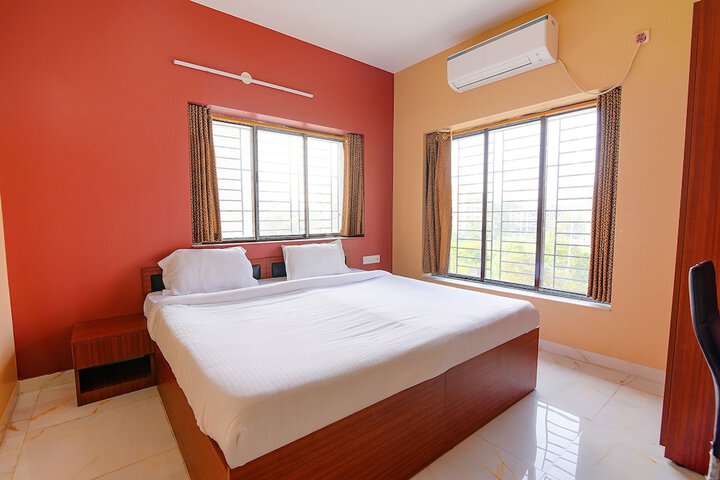 Room 9 of 23