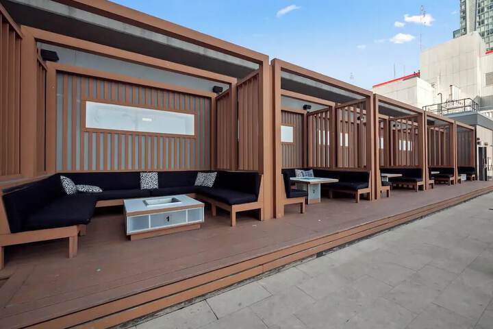 Terrace/Patio 127 of 136