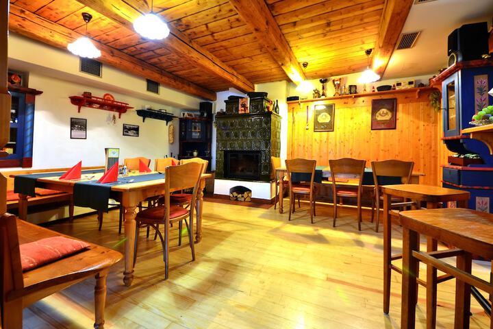 Dining Photos