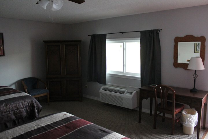 Room 36 of 219