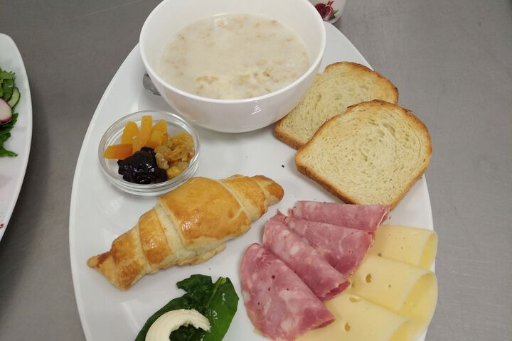 Breakfast/Coffee Service 2 of 12