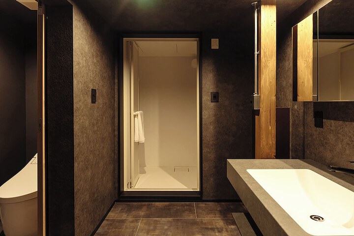 Room 19 of 57