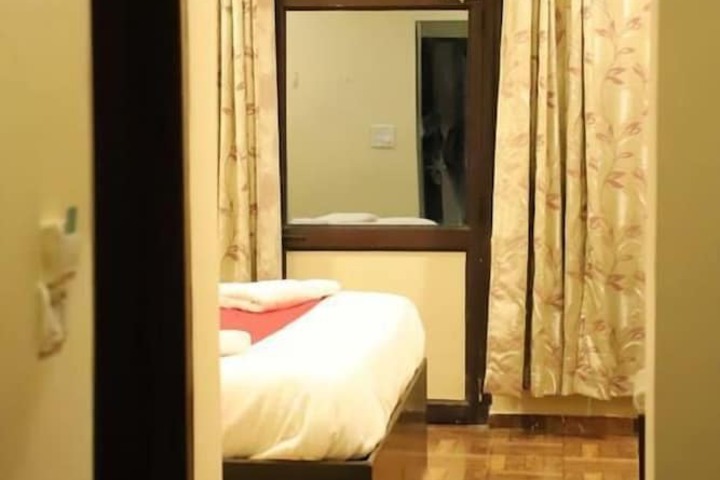 Room 20 of 54