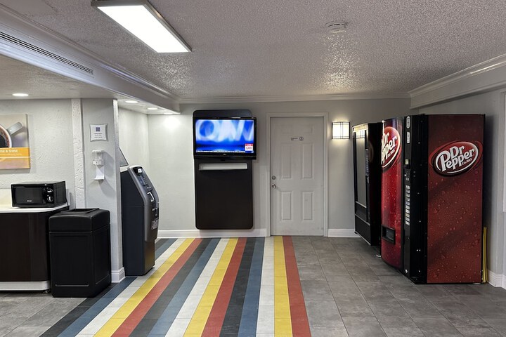Vending machine