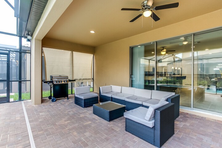 Terrace/Patio 40 of 77