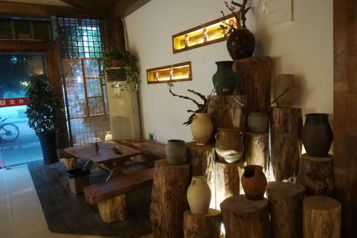 Hotel Interior 10 of 15