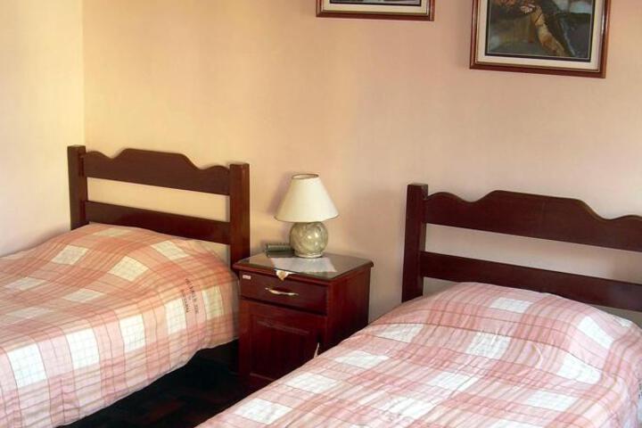 Room 14 of 22