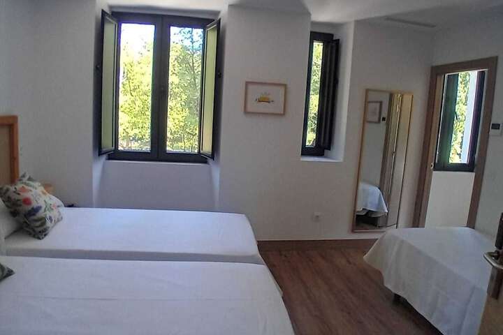 Room 7 of 15