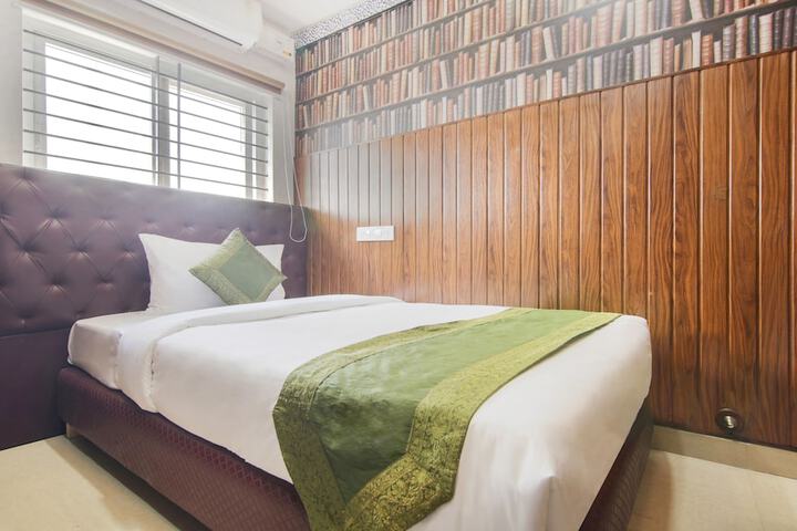 Room 20 of 34
