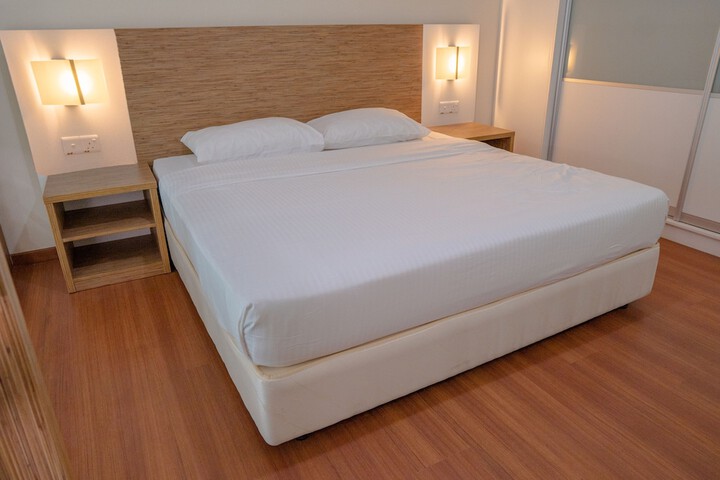 Room 5 of 21