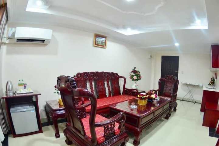Room 19 of 40
