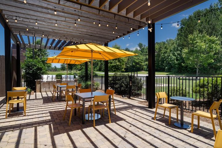 Terrace/Patio 33 of 37
