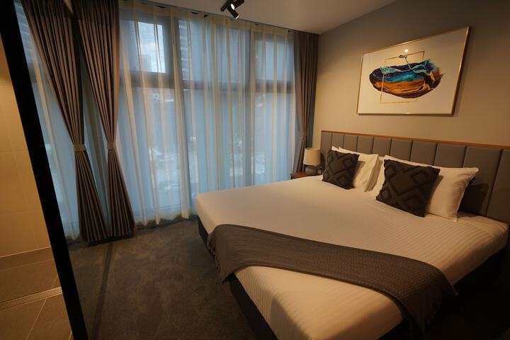 Room 6 of 44
