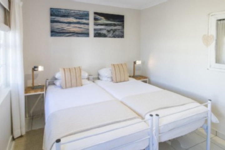 Room 396 of 648