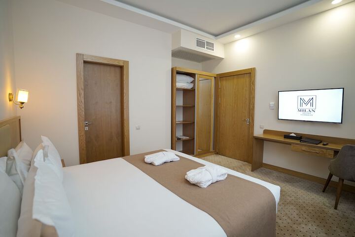 Room 7 of 23