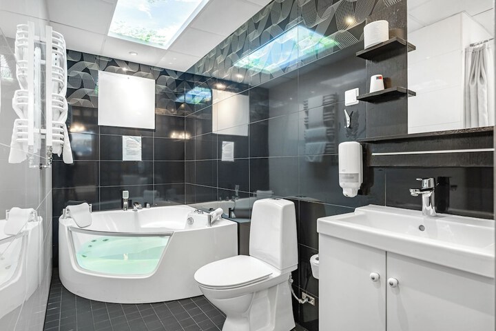 Bath Interior