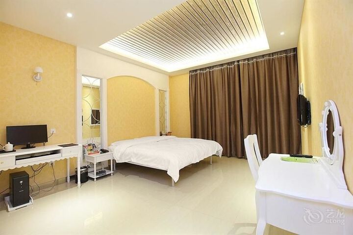 Room 20 of 42