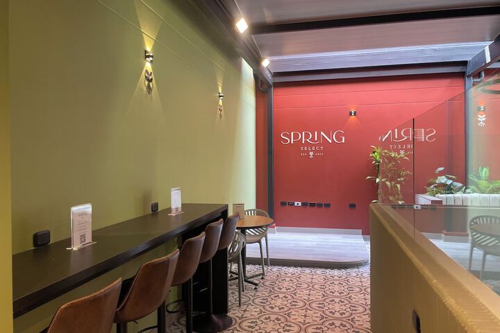 Dining 98 of 114