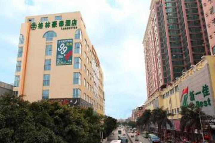 GreenTree Inn Guangdong Shenzhen East Railway Station Express Hotel