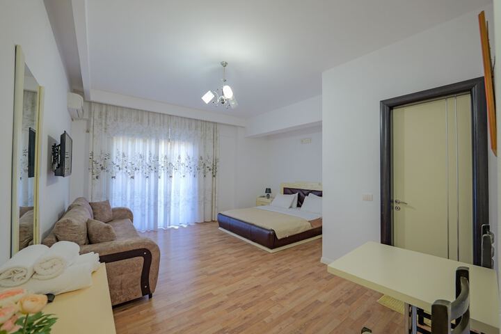 Room 55 of 119
