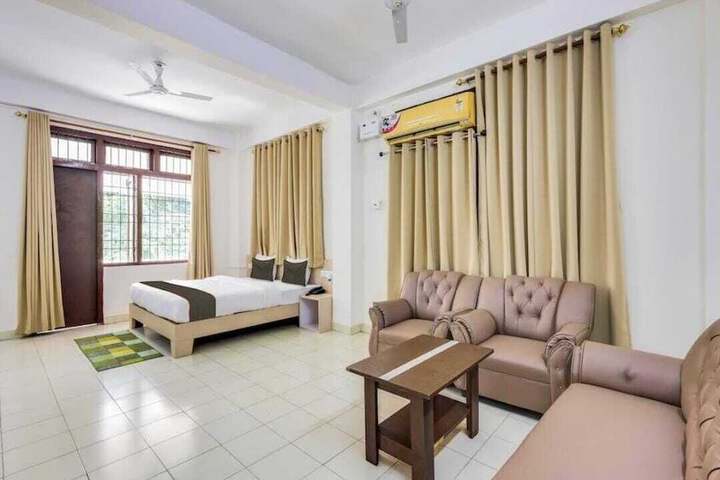 Room 8 of 29