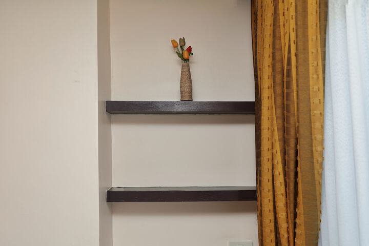 Room 53 of 127