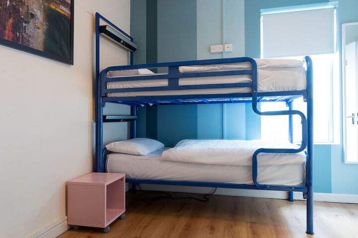 Room 6 of 54