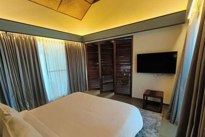 Room 41 of 99