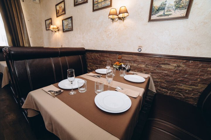 Dining 85 of 111