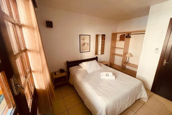 Room 9 of 46