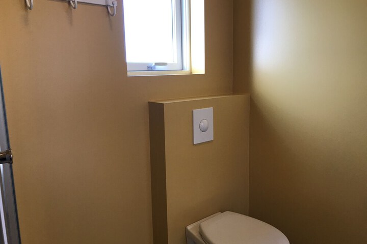Room 48 of 64