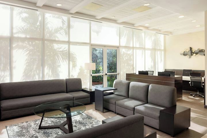 Guest Lobby