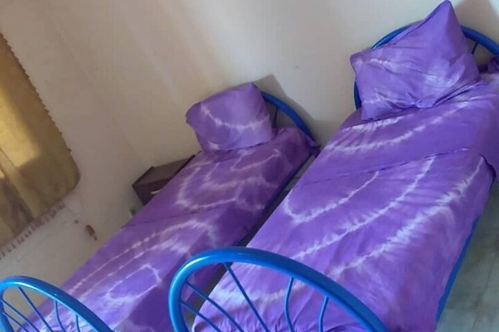 Room 19 of 28