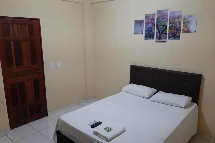 Room 2 of 9