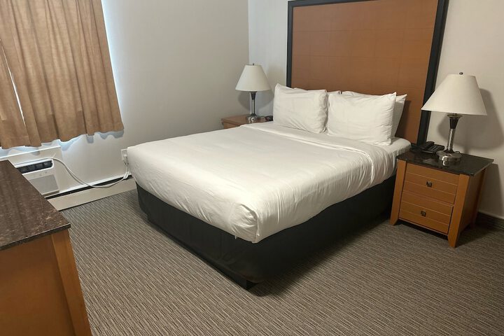 Anavada Inn &  Suites Grande Prairie in Grande Prairie, AB