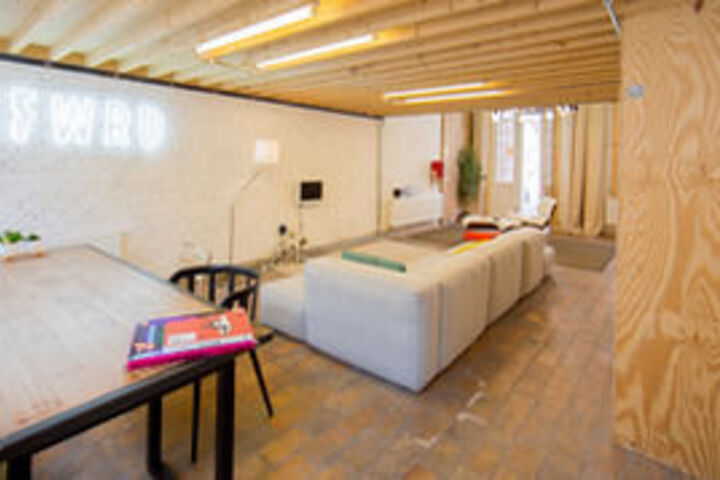 Room 72 of 89