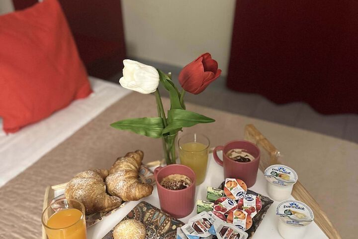 Breakfast/Coffee Service 34 of 41