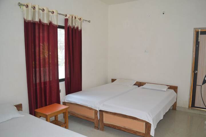 Room 19 of 24